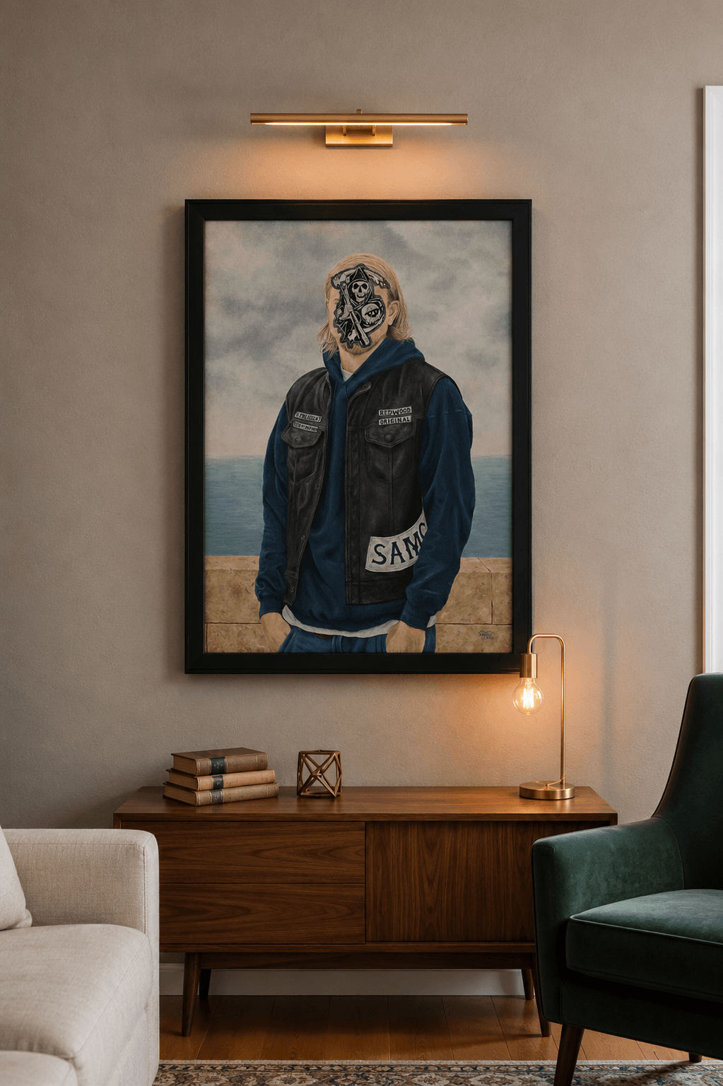 Visualização de uma sala contemporânea com a obra The Son of Anarchy